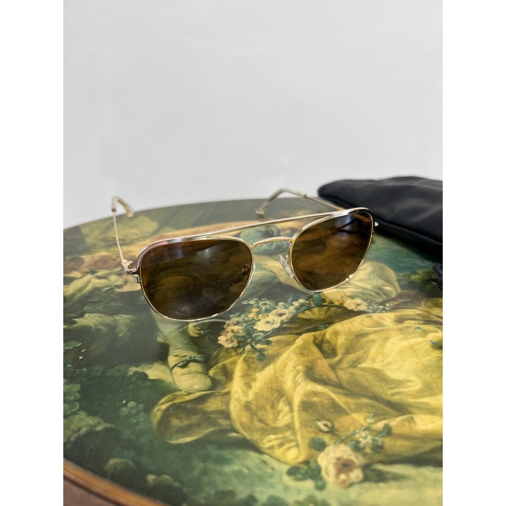 Dé Rococo Gold Metal Aviator Sunglasses Brown Gradient Lenses with Pouch
